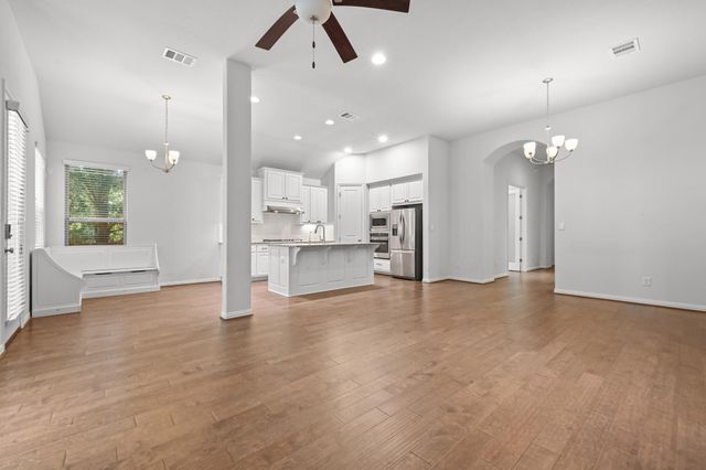 1712 Highland Ridge RD, Georgetown, TX 78628