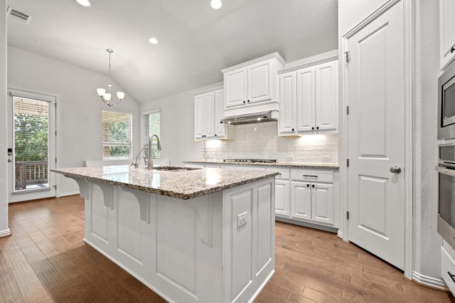 1712 Highland Ridge RD, Georgetown, TX 78628