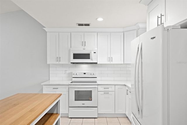 4471 W HUMPHREY STREET, Tampa, FL 33614