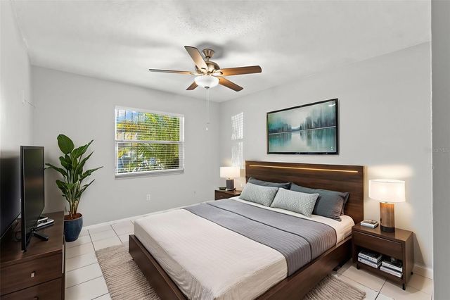 4471 W HUMPHREY STREET, Tampa, FL 33614