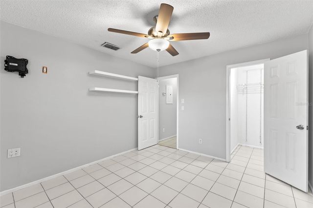 4471 W HUMPHREY STREET, Tampa, FL 33614