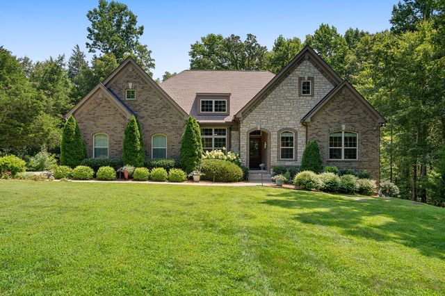 8012 Rose Ridge Pvt Lane, Fairview, TN 37062