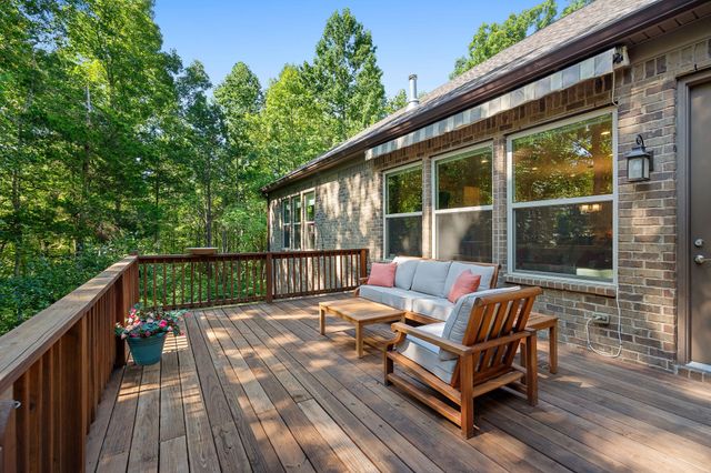 8012 Rose Ridge Pvt Lane, Fairview, TN 37062