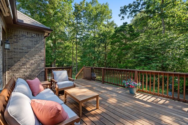 8012 Rose Ridge Pvt Lane, Fairview, TN 37062