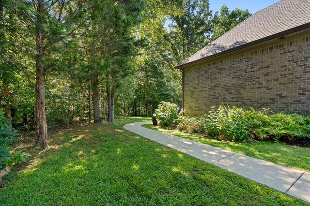 8012 Rose Ridge Pvt Lane, Fairview, TN 37062