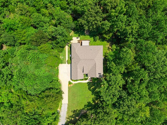 8012 Rose Ridge Pvt Lane, Fairview, TN 37062