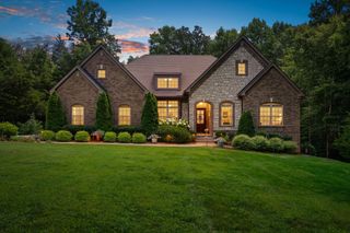 8012 Rose Ridge Pvt Lane, Fairview, TN 37062