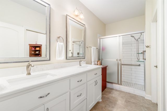 28 Jardin Way, Hot Springs Village, AR 71909