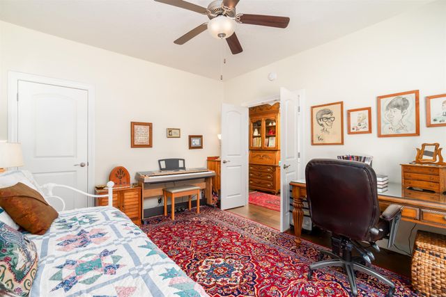 28 Jardin Way, Hot Springs Village, AR 71909