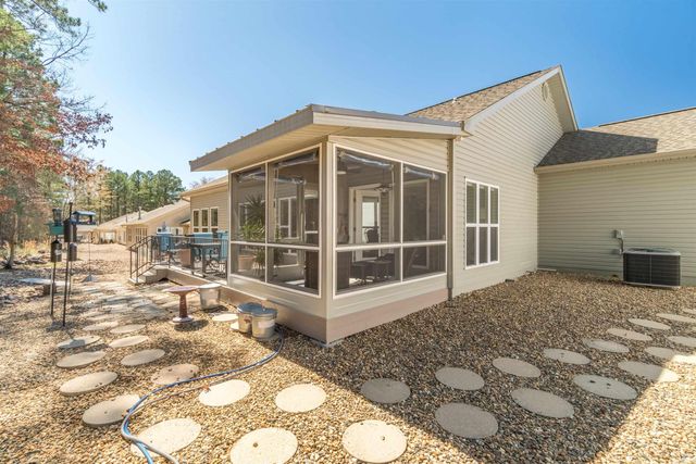 28 Jardin Way, Hot Springs Village, AR 71909