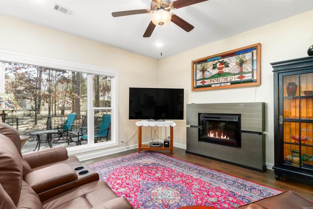 28 Jardin Way, Hot Springs Village, AR 71909