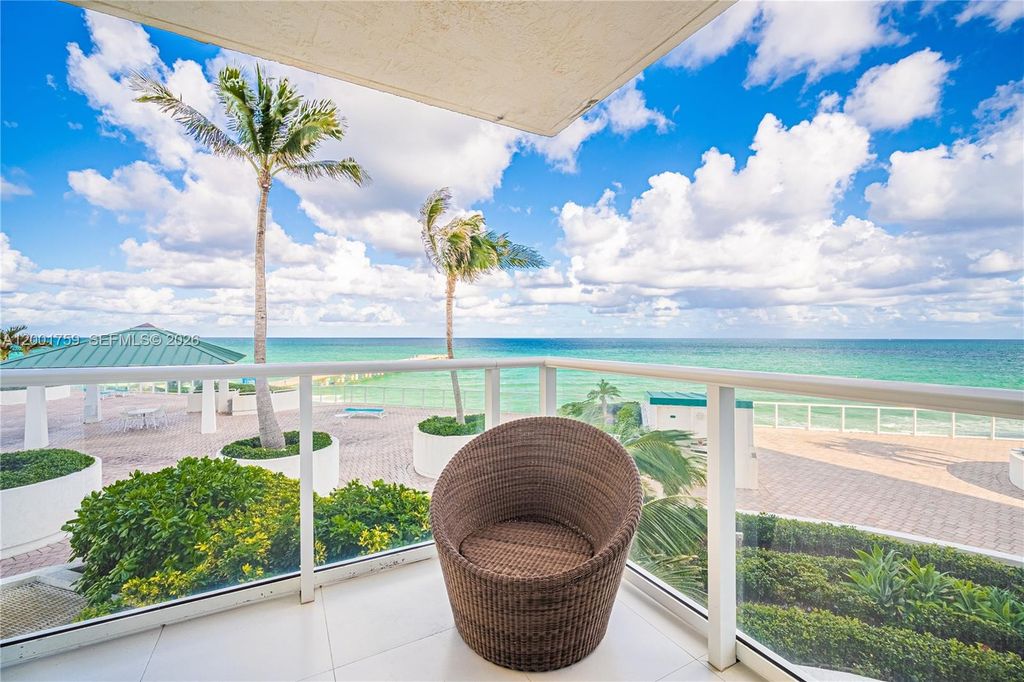 16485 Collins Avenue 536, Sunny Isles Beach, FL 33160
