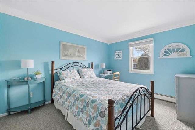 7 Midfield Street, Stony Brook, NY 11790