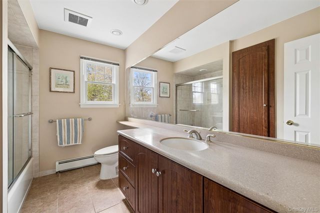 7 Midfield Street, Stony Brook, NY 11790