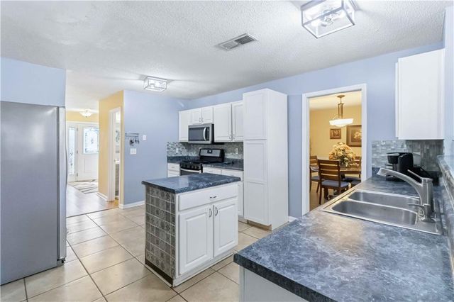 700 Deshon Creek Drive, Lithonia, GA 30058