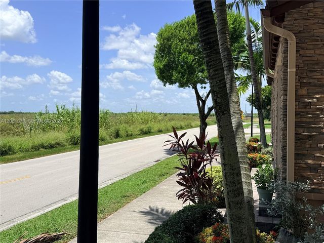 17157 SW 96th Street, Miami, FL 33196