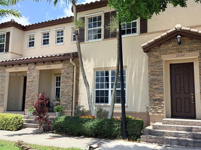 17157 SW 96th Street, Miami, FL 33196