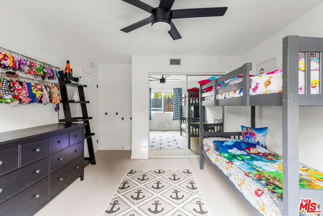 7130 Gateshead Way, Los Angeles, CA 91307