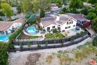 7130 Gateshead Way, Los Angeles, CA 91307