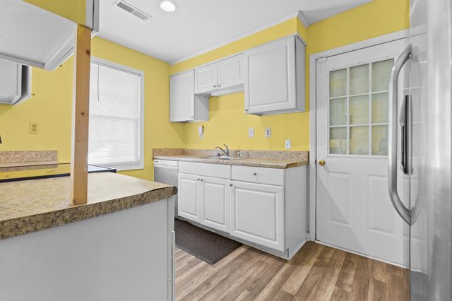 1009 Margaret Drive, Ladson, SC 29456