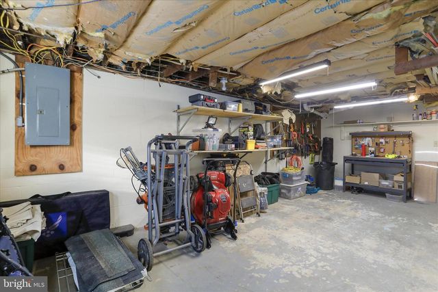 11907 WESLEY DR, Hagerstown, MD 21742