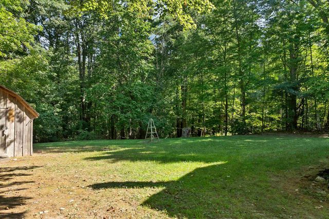 19 Leigh Drive, Alton, NH 03810