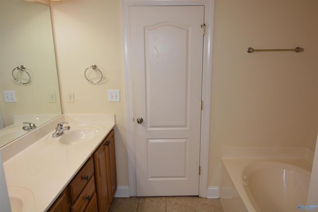 201 Cork Alley, Madison, AL 35758