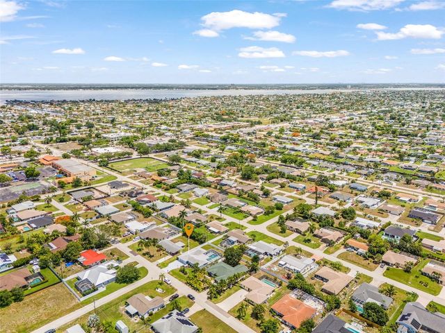 1320 SE 26TH TERRACE, Cape Coral, FL 33904