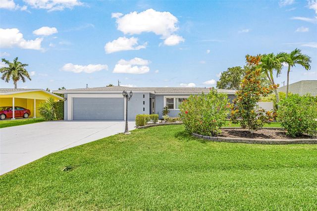 1320 SE 26TH TERRACE, Cape Coral, FL 33904
