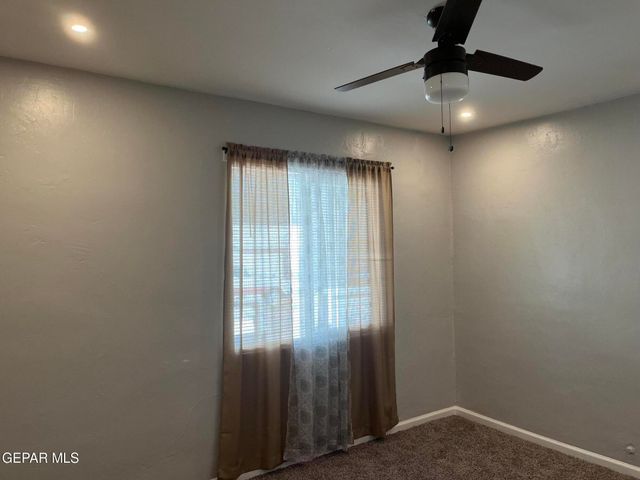 8168 VALLEY VIEW Drive, El Paso, TX 79907