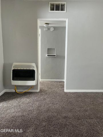 8168 VALLEY VIEW Drive, El Paso, TX 79907