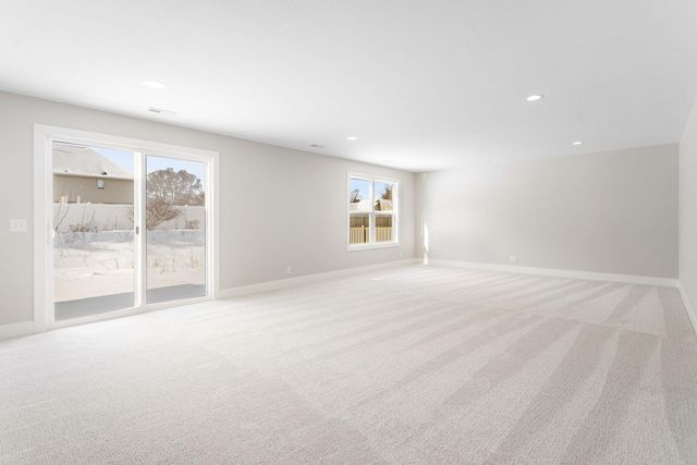 2735 Reagan Avenue, Holland Twp, MI 49464