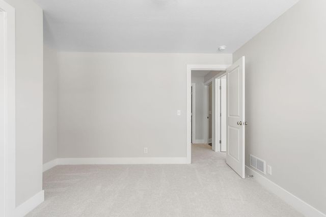 2735 Reagan Avenue, Holland Twp, MI 49464