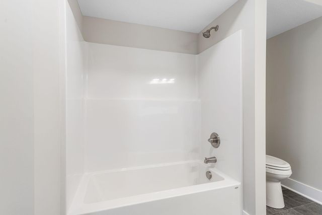 2735 Reagan Avenue, Holland Twp, MI 49464