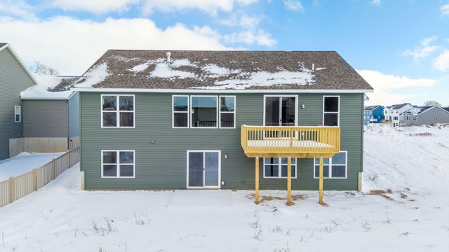 2735 Reagan Avenue, Holland Twp, MI 49464