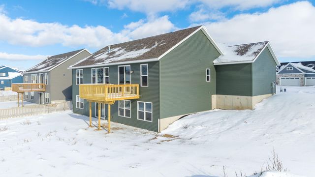 2735 Reagan Avenue, Holland Twp, MI 49464