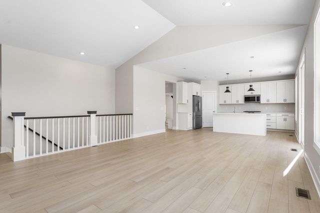 2735 Reagan Avenue, Holland Twp, MI 49464