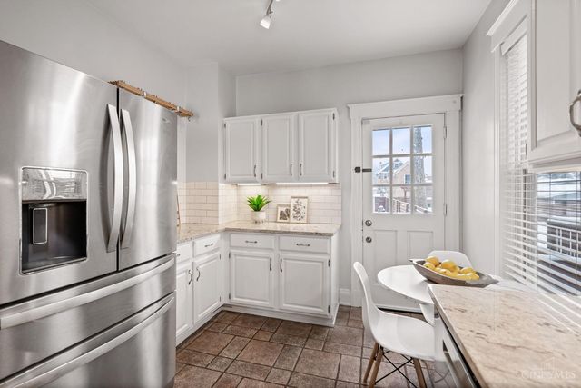 3785 Drake Avenue, Cincinnati, OH 45209