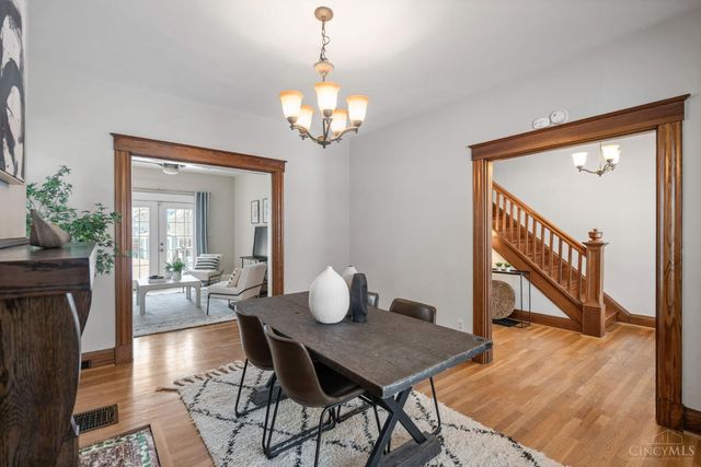 3785 Drake Avenue, Cincinnati, OH 45209