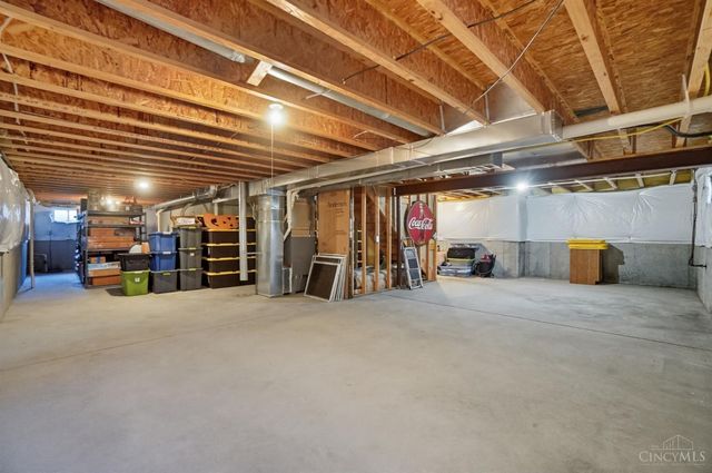 6082 Spring Lake Drive, Fairfield Twp, OH 45011