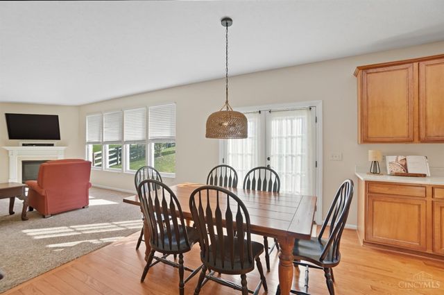 6082 Spring Lake Drive, Fairfield Twp, OH 45011