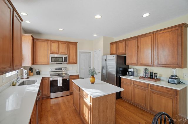 6082 Spring Lake Drive, Fairfield Twp, OH 45011