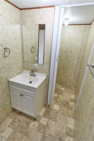 1003 Nunez Street, Beasley, TX 77417