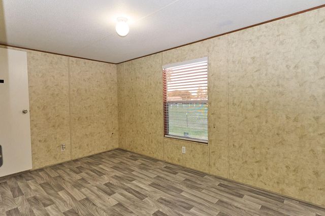 1003 Nunez Street, Beasley, TX 77417