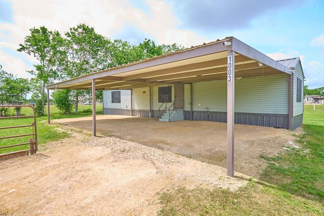 1003 Nunez Street, Beasley, TX 77417