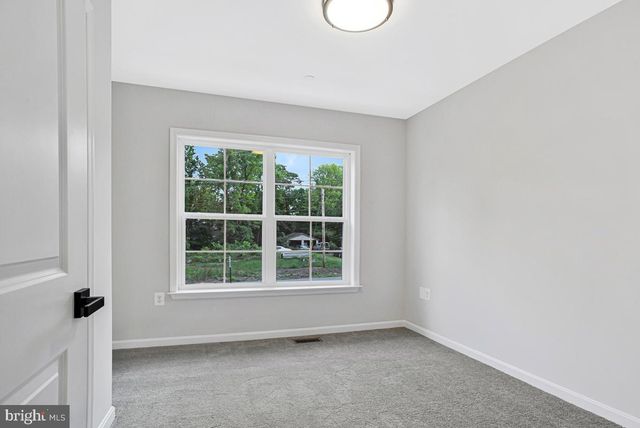 10-E POPLAR LN, Indian Head, MD 20640