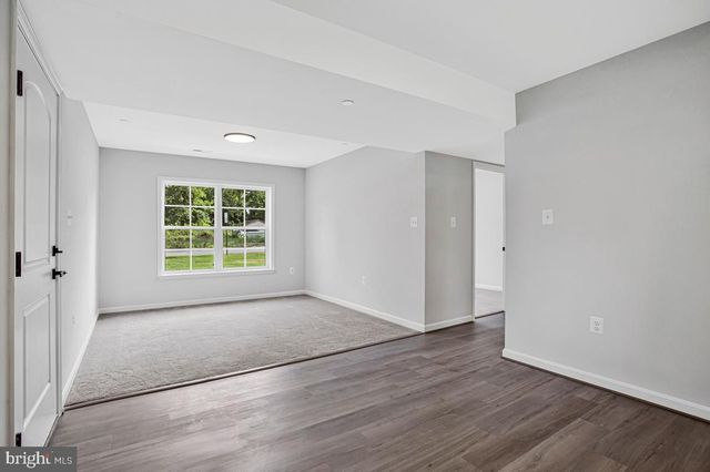 10-E POPLAR LN, Indian Head, MD 20640