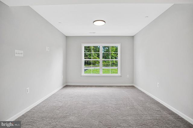10-E POPLAR LN, Indian Head, MD 20640