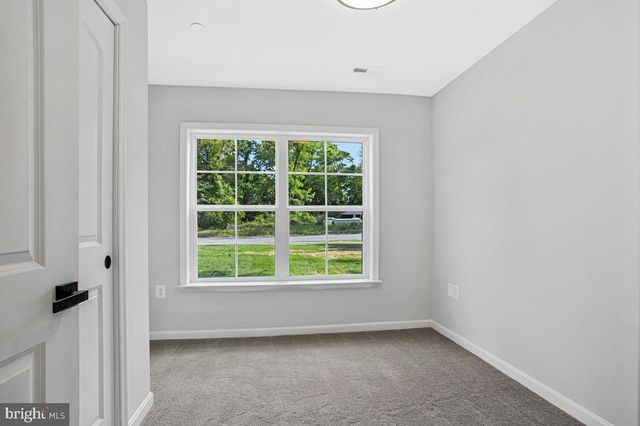 10-E POPLAR LN, Indian Head, MD 20640
