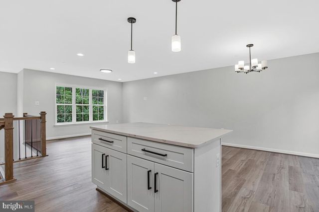 10-E POPLAR LN, Indian Head, MD 20640